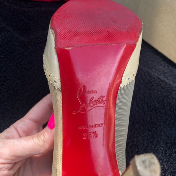 Christian Louboutin Authentic Red Bottom Heals - Picture 7 of 16